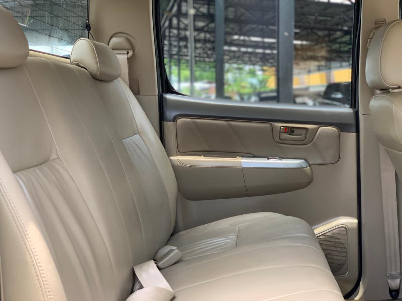 VIGO CHAMP 4X4 4DR 3.0 PRERUNNER G ,M/T